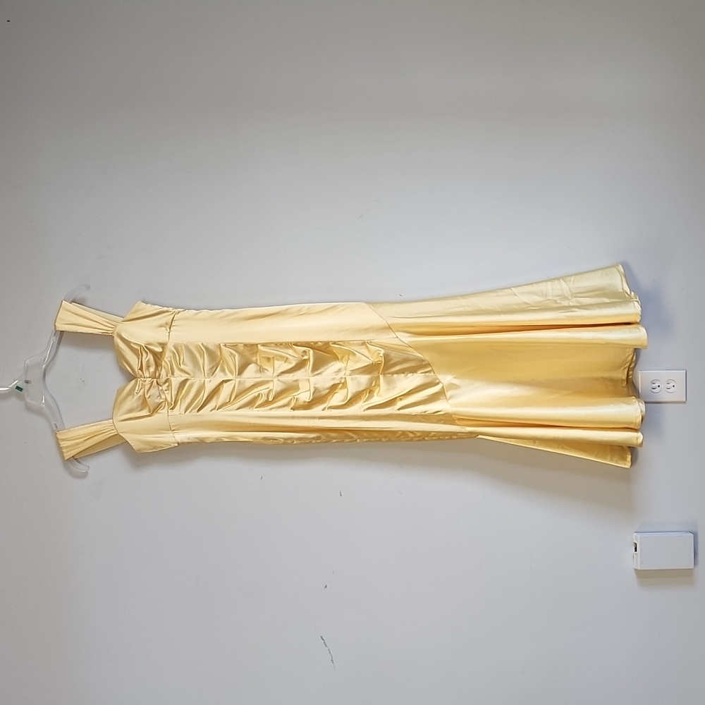 Morgan & Co. Long Silky Gathered Yellow Dress Prom Wedding Small